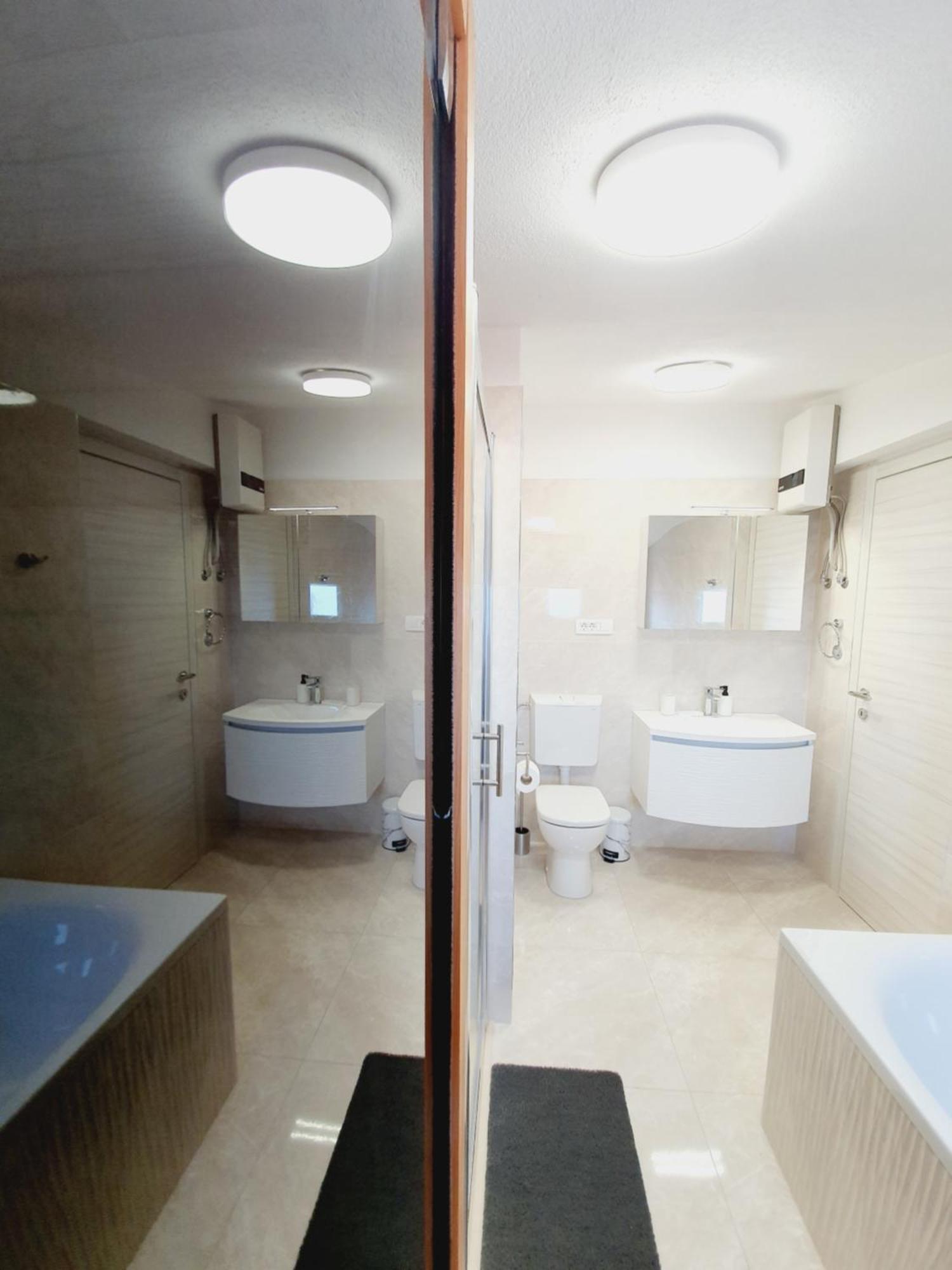 White House Apartments 두기라트 외부 사진