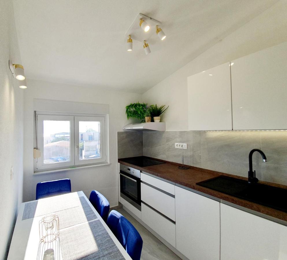 White House Apartments 두기라트 외부 사진