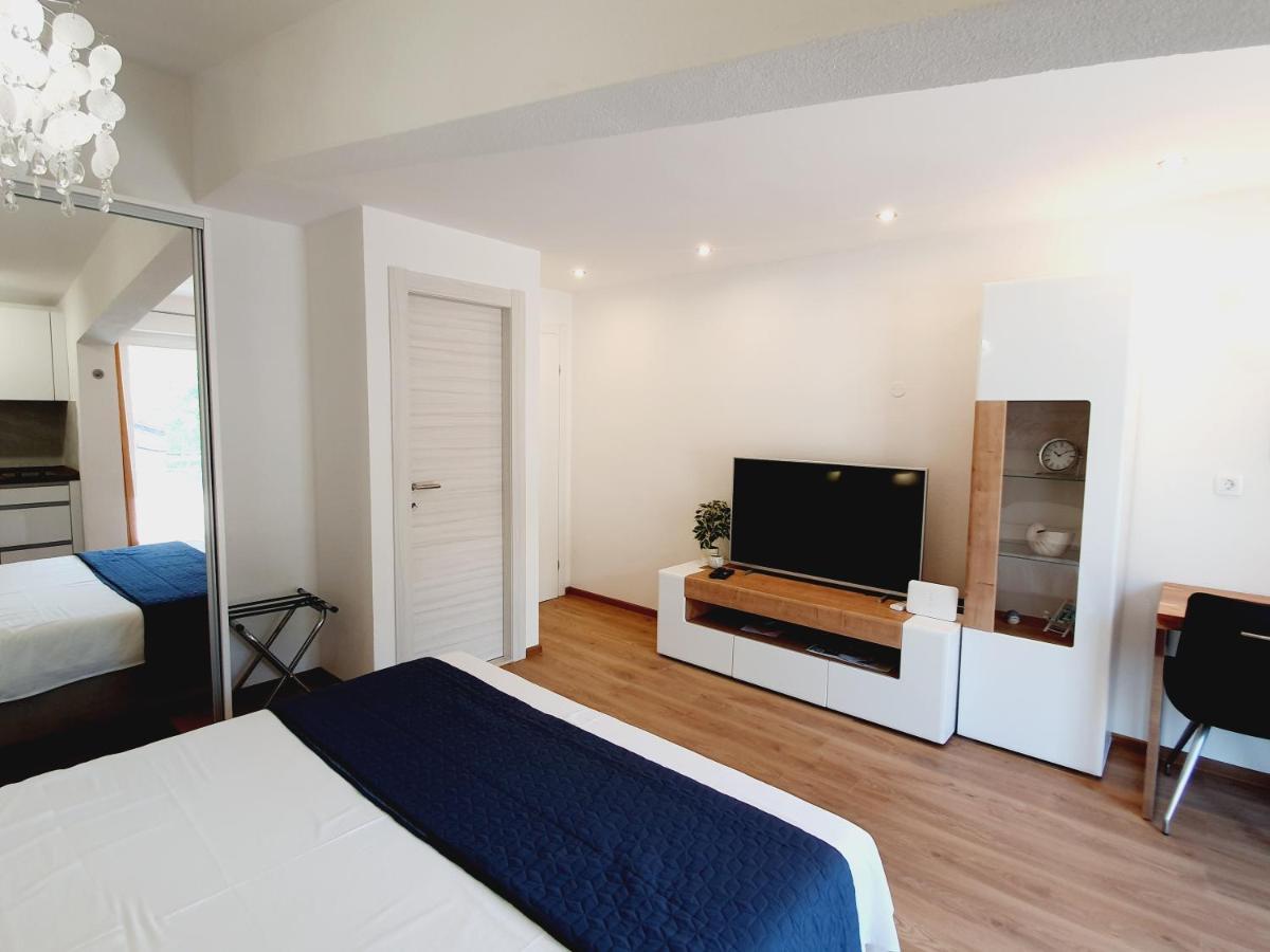 White House Apartments 두기라트 외부 사진