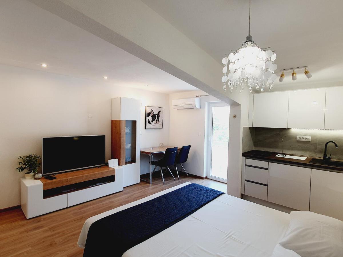 White House Apartments 두기라트 외부 사진