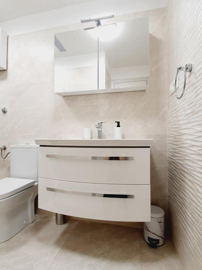 White House Apartments 두기라트 외부 사진