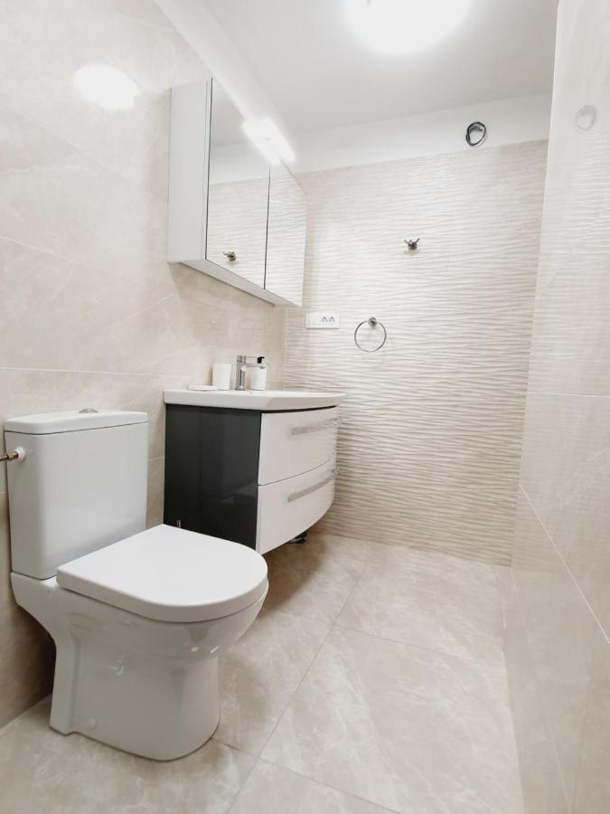 White House Apartments 두기라트 외부 사진